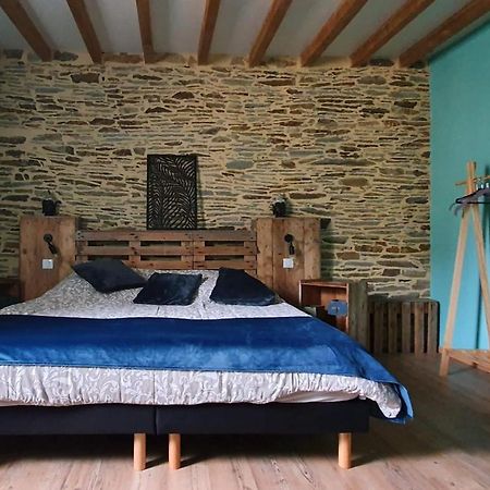 Bed And Breakfast Au Champ Du Douits Saint-Agnan-le-Malherbe Exterior foto