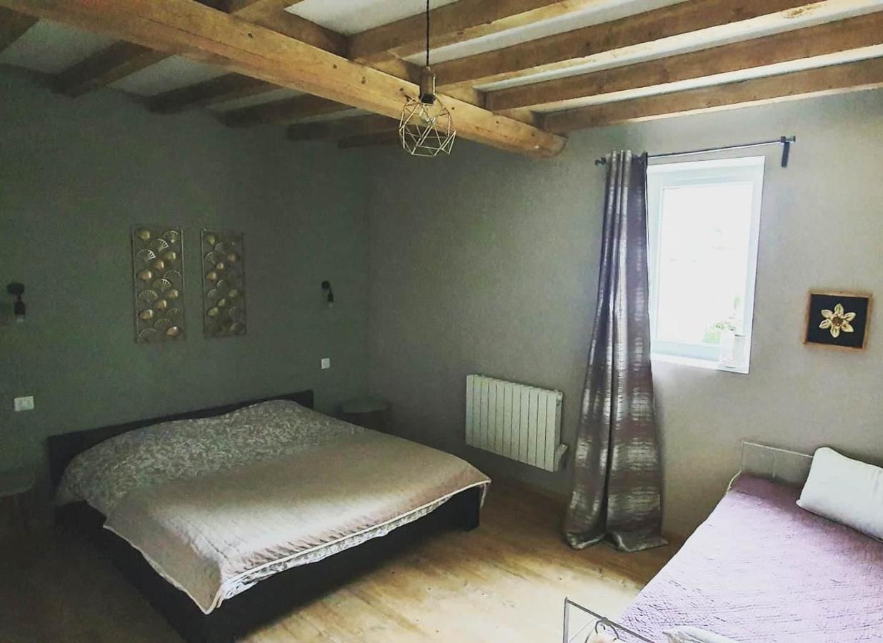 Bed And Breakfast Au Champ Du Douits Saint-Agnan-le-Malherbe Exterior foto